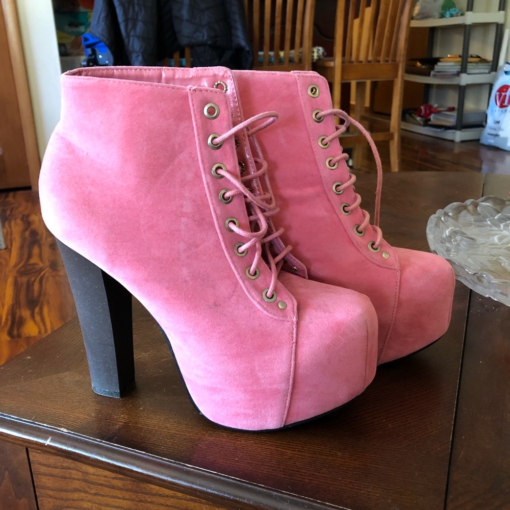 Pink high heels